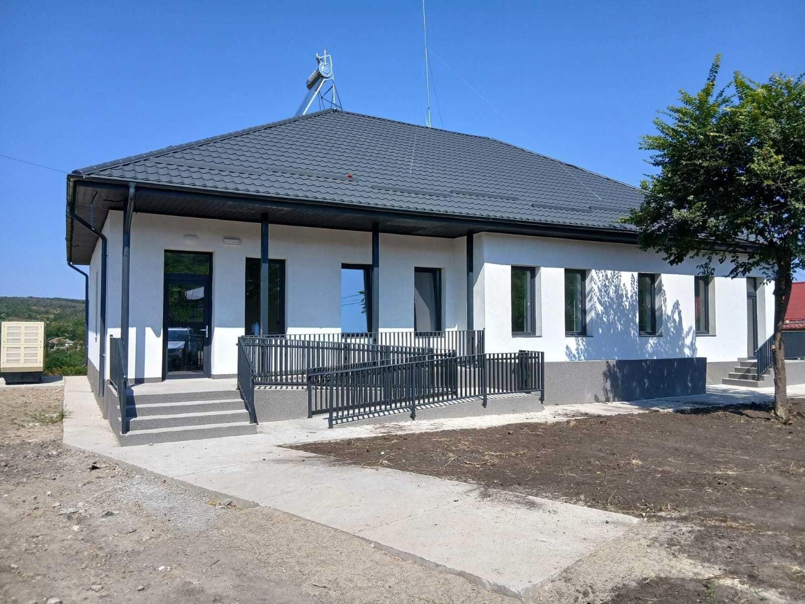 Dispensarul renovat din Mândrești